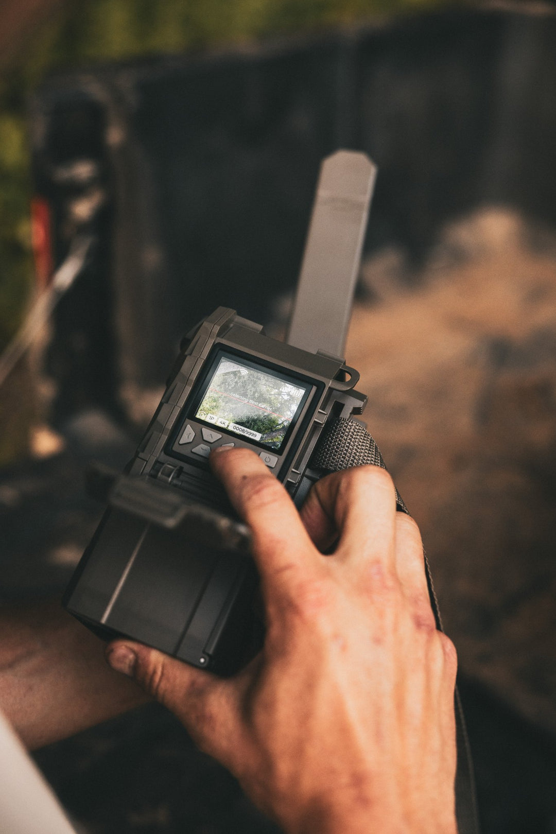 Setting up the REVEAL Pro 4.0 on its built-in screen